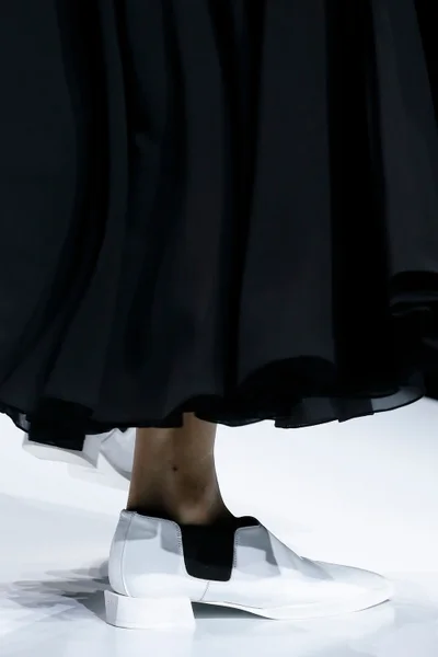 Look 19